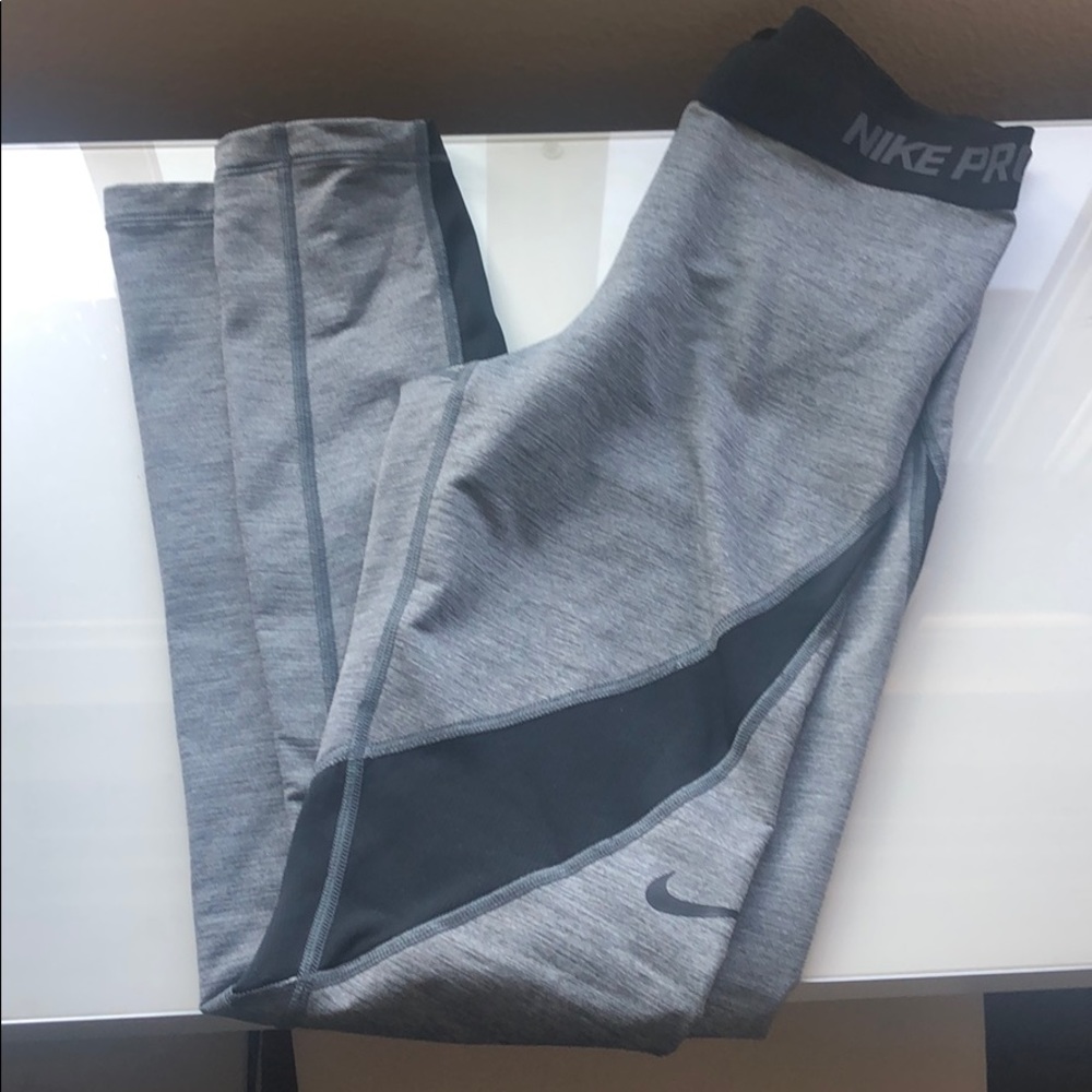 Nike Pro